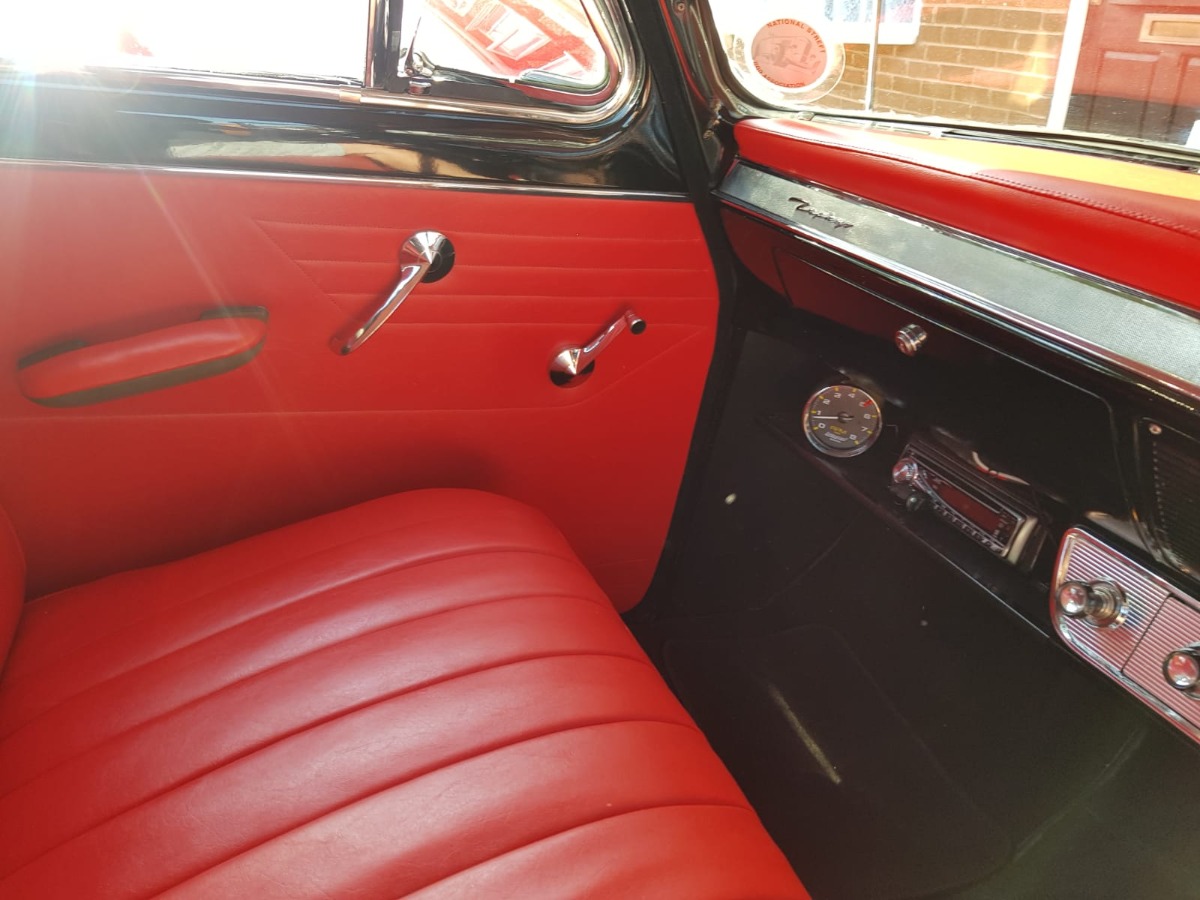 1961 Ford Zephyr Image 12